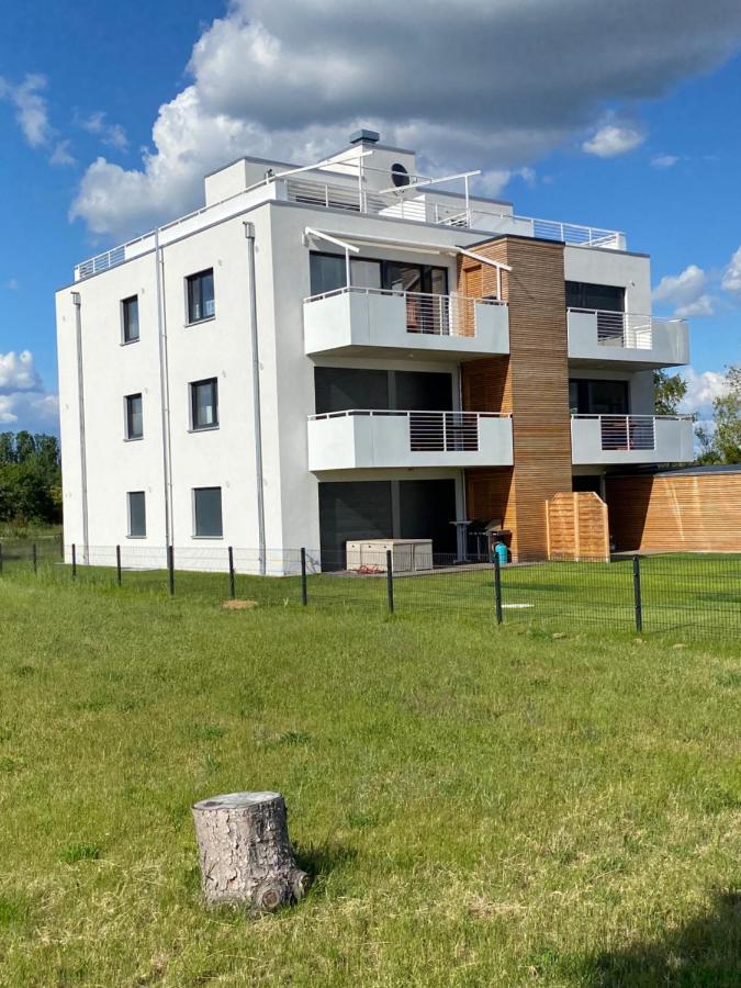 Modernes Apartment Am Hafen Mit Seeblick Grossraeschen Dış mekan fotoğraf