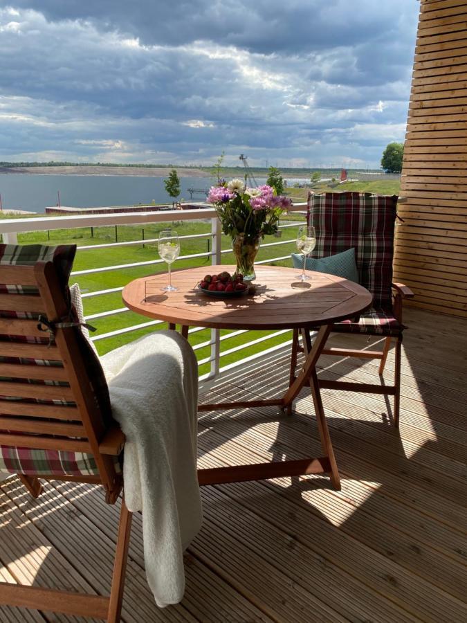 Modernes Apartment Am Hafen Mit Seeblick Grossraeschen Dış mekan fotoğraf