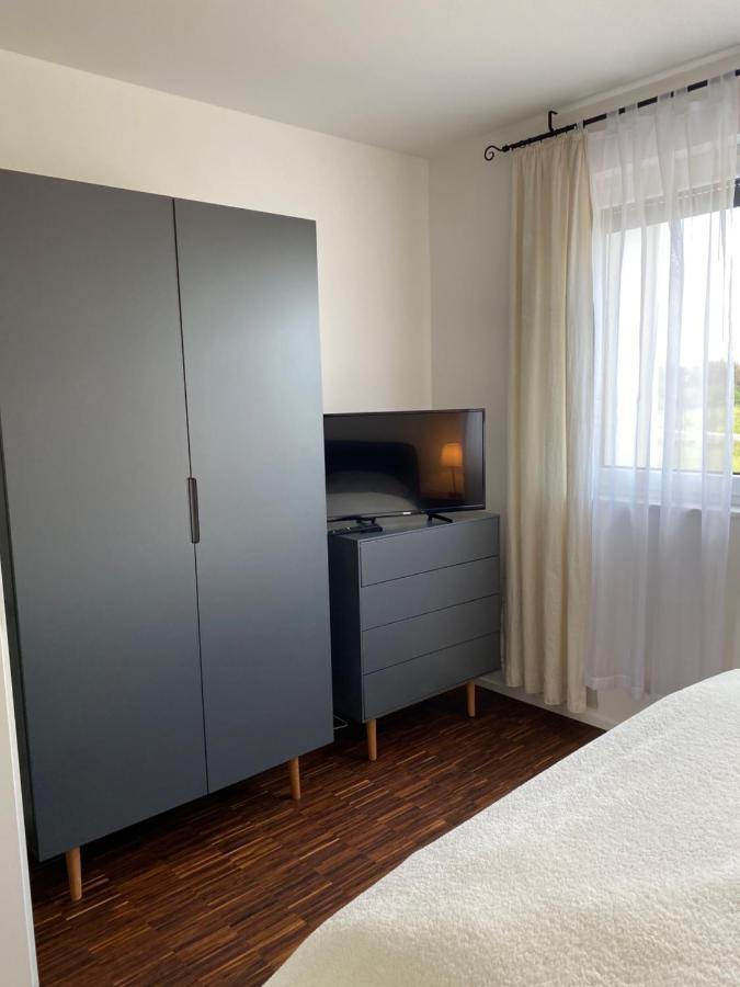 Modernes Apartment Am Hafen Mit Seeblick Grossraeschen Dış mekan fotoğraf