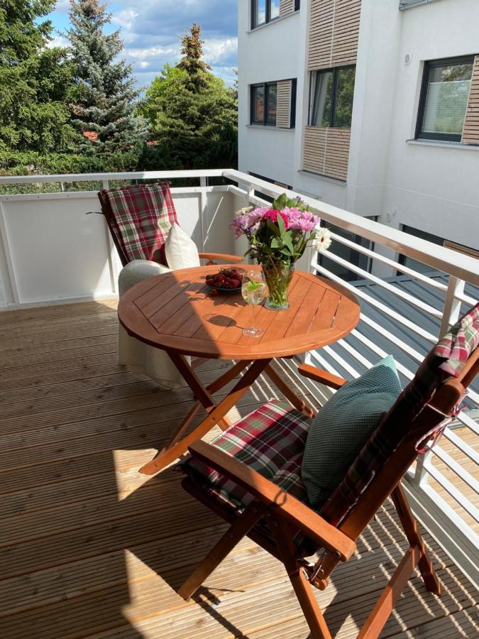 Modernes Apartment Am Hafen Mit Seeblick Grossraeschen Dış mekan fotoğraf